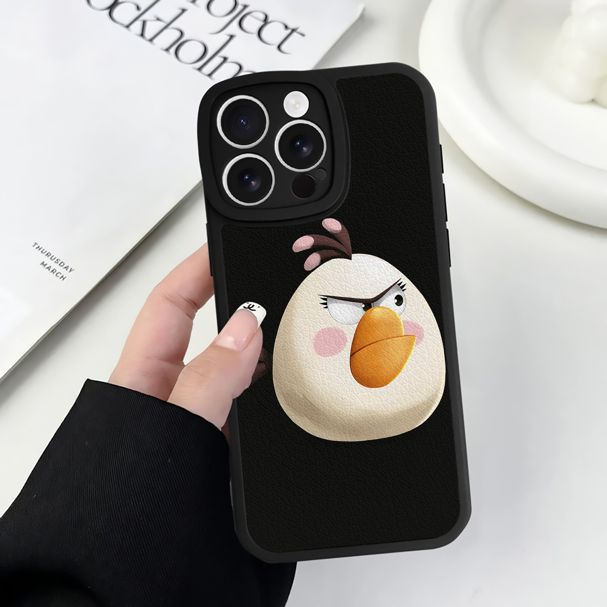（画像用） Angry Birds アングリーバード 【iPhone 16シリーズ対応】シリコンスマホケース（レザー調） 材質：シリコン